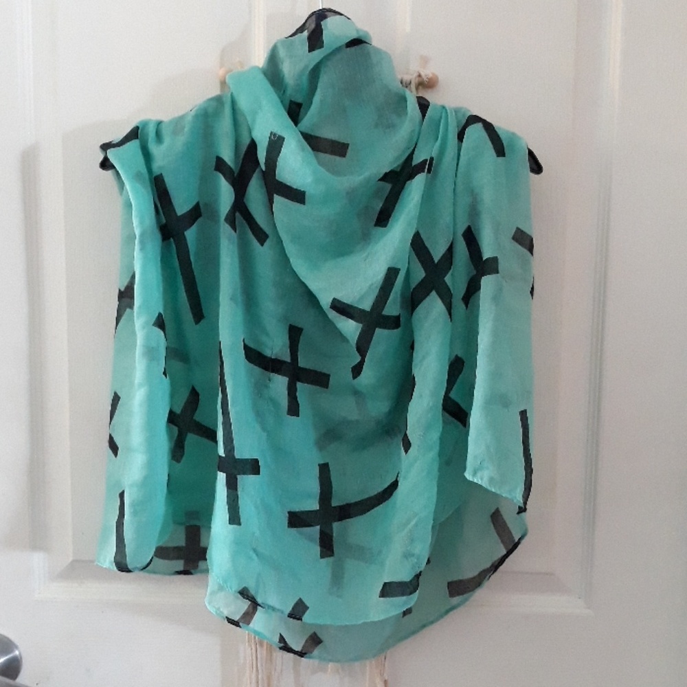 Infinity scarf
